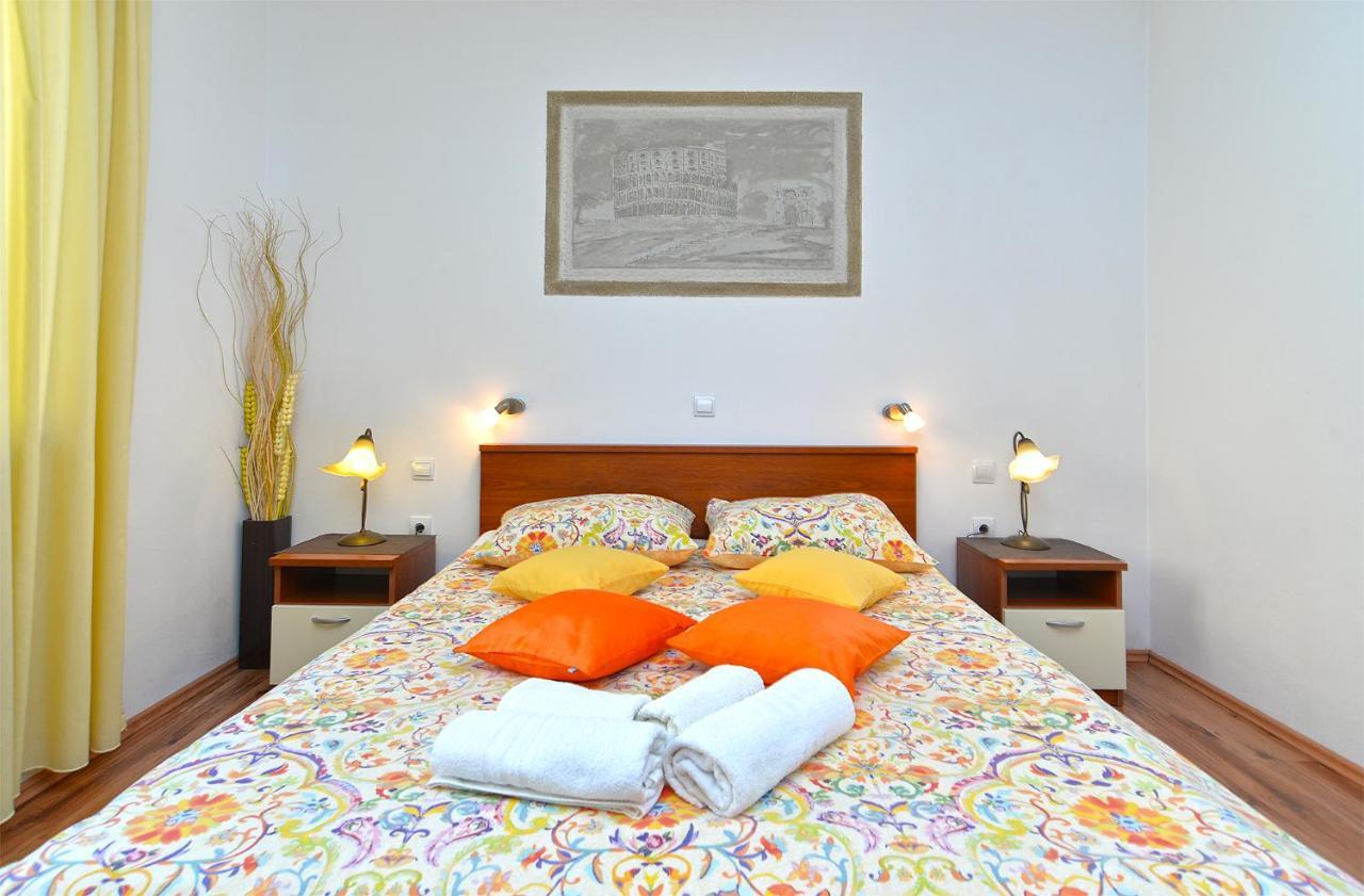 Apartment Jadranko 1761 Peroj Kültér fotó