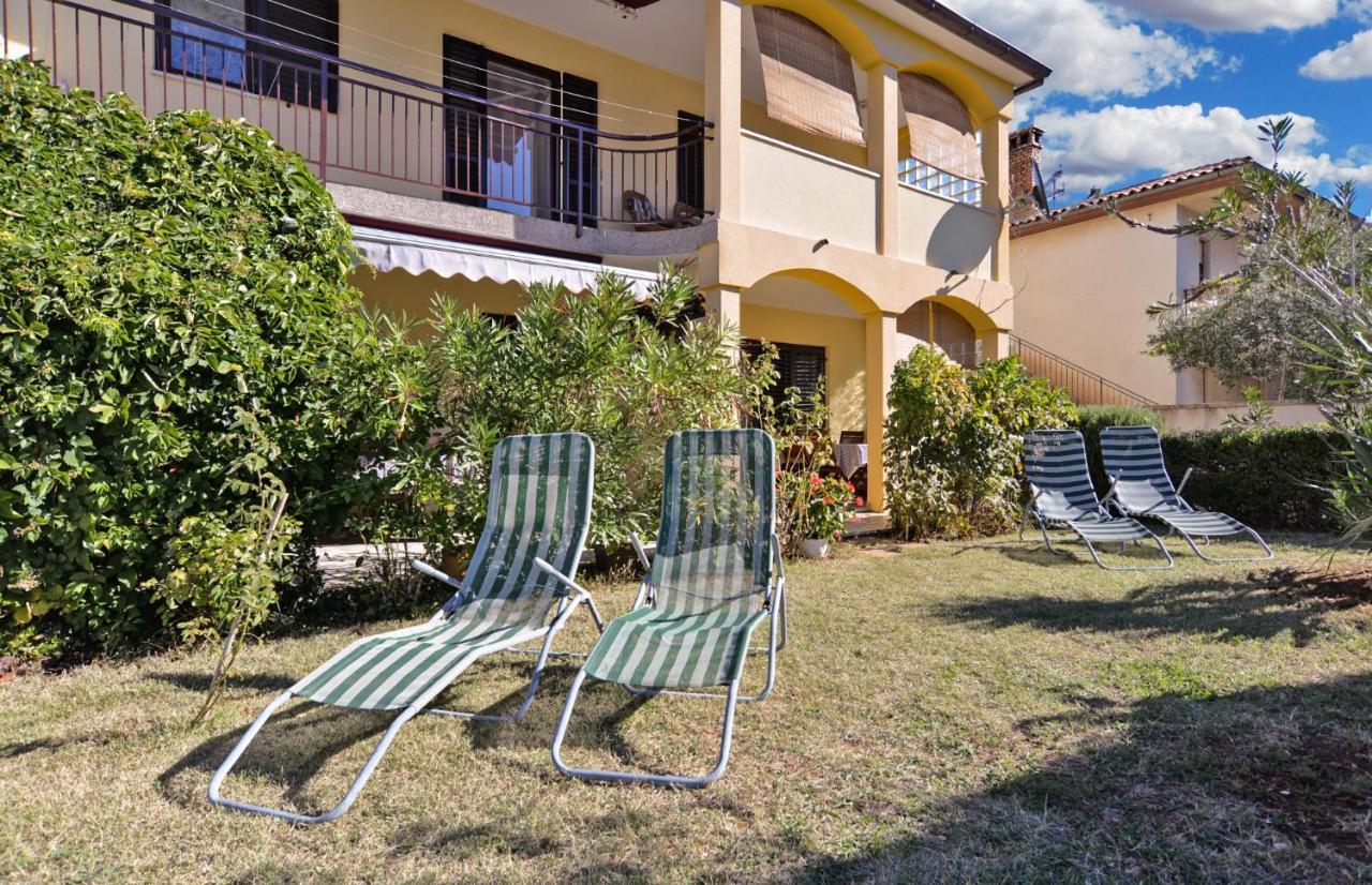 Apartment Jadranko 1761 Peroj Kültér fotó